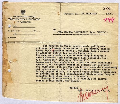 Pismo komunistycznego aparatu bezpieczenstwa skierowane do mjr. Zygmunta Sztyndzielarza "Łupaszki" z propozycją amnestii