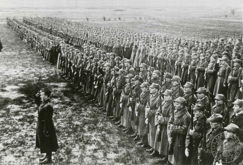 Fotografia przedstawiająca obchody Święta Niepodległości w Armii gen. Andersa w ZSRS w dn. 11 XI 1941 r., IPN BU 2861/26.