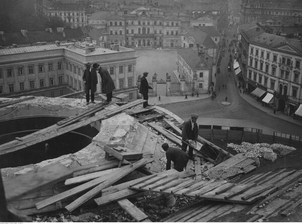 Derusyfikacja w Warszawie 1915–1926