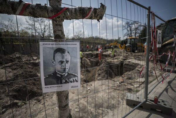 Po co uczyć o „Łączce”?