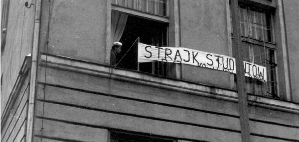Młodzież kontra ZOMO. Strajk studencki  w Łodzi 14-15 grudnia 1981 r.
