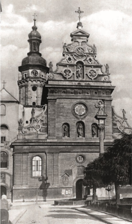 Kościół bernardyński. Zdjęcie niemieckie z lat  czterdziestych. Fot. AIPN