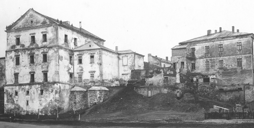 Zamek w Tarnopolu w roku 1929, przed odbudową (fot. NAC)