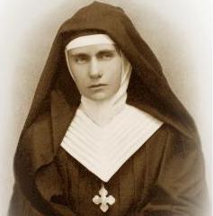 Sister of resurrection Alicja Kotowska (photo: wikipedia/zmartwychwstankirumia.pl)