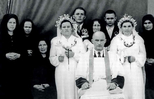 Sakrament małżeństwa w rodzinach Niemców z Karagandy, 1957 r.