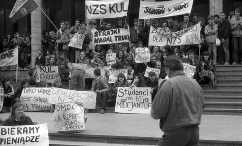 Strajk studentów na Katolickim Uniwersytecie Lubelskim w 1988 r.