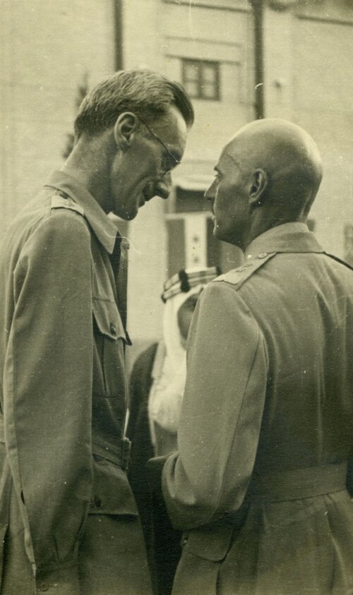 Józef Czapski i gen. Władysław Anders, Bagdad 1943 r. Zdjęcie ze zbiorów Instytutu Literackiego Kultura w Maisons-Laffitte.