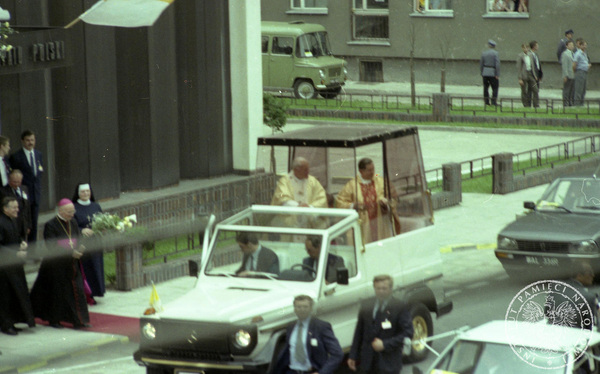 Wolność jest  na wyciągnięcie ręki. Trzecia pielgrzymka  Jana Pawła II do Polski w ocenie KGB