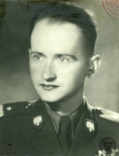 Wojciech Jaruzelski. Tu w stopniu generała brygady Wojska Polskiego, uzyskanym w 1956 r. Gdy współkierował antyżydowskimi represjami w armii PRL (jako szef Sztabu Generalnego Wojska Polskiego i wiceminister obrony narodowej oraz przewodniczący specjalnej komisji „oczyszczającej”, a od kwietnia 1968 r. minister obrony narodowej), miał już stopień generała dywizji Wojska Polskiego. Członek PPR i PZPR. Fot. z zasobu IPN