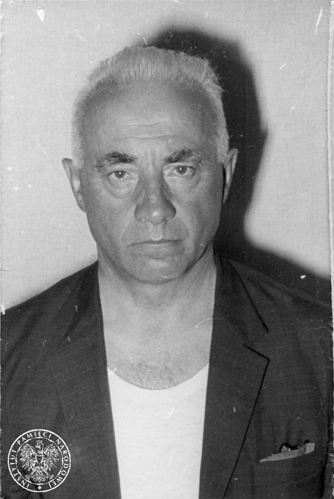 Marian Gołębiewski, 1970. Po raz pierwszy (10 lat) więziony przez reżim komunistyczny w latach 1946 - 1956. Współzałożyciel "Ruchu" w 1965 r., nie angażował się w bieżącą działalność z racji wieku i inwigilacji przez SB, ale należał do ścisłego kierownictwa, przekazywał również wybrane materiały "Ruchu" niektórym kombatantom z AK i WiN. Aresztowany 20 czerwca 1970 r., skazany w procesie przywódców na 4,5 roku więzienia, na wolność wyszedł 28 sierpnia 1974 r. Fot. z zasobu IPN