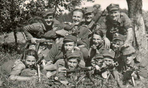 „Inka” w szwadronie „Żelaznego”, rok 1946 (fot. IPN)