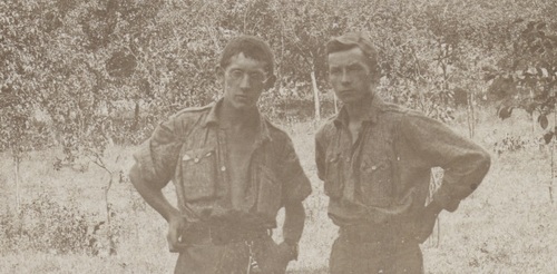 Na obozie w Buczku w lipcu 1914 r. Edward Pfeiffer (z prawej) z Wacławem Lipińskim