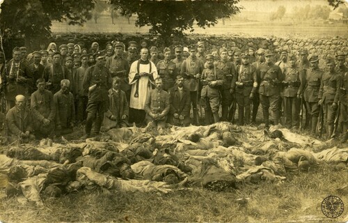Bodies of Polish soldiers murdered and fallen near Leman at the cemetery in Kolno, August 1920 (author: Stefan Mroczkowski, photo from the collections of the Institute of National Remembrance)