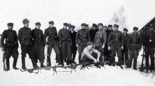 Soldiers of the partisan unit of the Włodawa Division of WiN led by second lieutenant Leon Taraszkiewicz codename "Jastrząb", January 1946