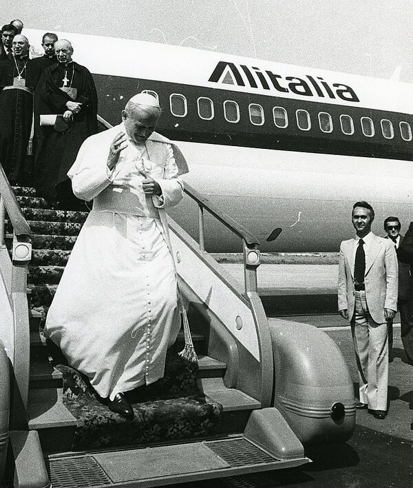 Dziewięć dni, które wstrząsnęły Peerelem