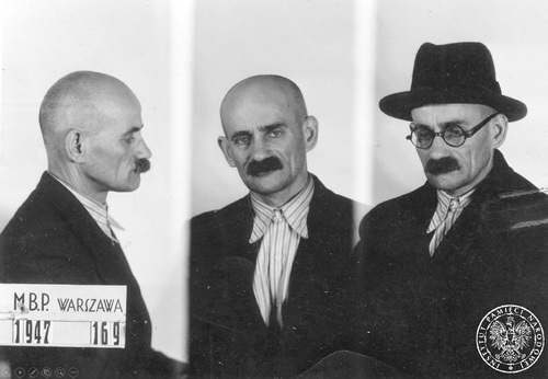 Fotografiie sygnalistyczne Makarego Sieradzkiego z kartoteki Ministerstwa Bezpieczeństwa Publicznego w Warszawie, wykonane po aresztowaniu Sieradzkiego w maju 1947 r.