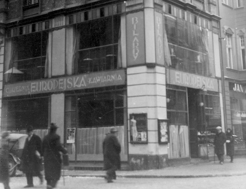 Kawiarnia „Europejska” w Toruniu, 1932 r. Fot. NAC