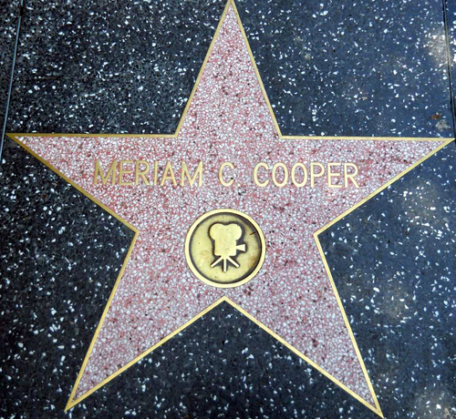 Gwiazda Coopera w Alei Gwiazd z błędem w imieniu (6525 Hollywood Blvd.). Fot. Wikimedia Commons/JGKlein (Domena publiczna)