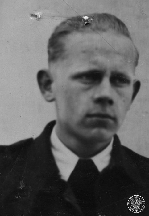 Tadeusz Madej „Orlik”, uczeń piotrkowskiego gimnazjum, członek kompanii „Kosy”, 23 grudnia 1945 r. ranny w nogę. Ujawnił się w 1947 r. Fot. z zasobu IPN