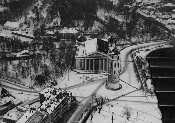 Międzywojenne losy Wilna. Pomiędzy dwoma „wyzwoleniami” sowieckimi