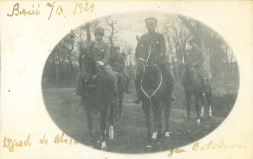 Stanisław Bułak-Bałachowicz z drugą żoną Hertą von Gerhard, Brześć (nad Bugiem), 1920 rok. Okrągły portret konny.