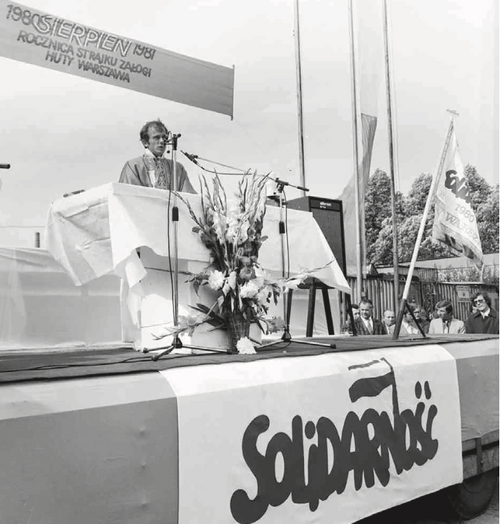Msza św., sierpień 1981 r. (fot. z portalu https://popieluszko.ipn.gov.pl)
