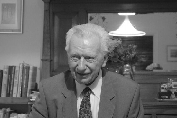 Odrzucić balast PRL. Zbigniew Siemaszko (1923-2021)