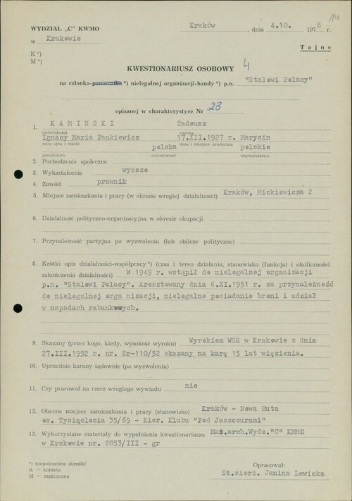 <i>Kwestionariusz osobowy</i> Tadeusza Kamińskiego sporządzony już przez SB. W 1976... Z zasobu IPN