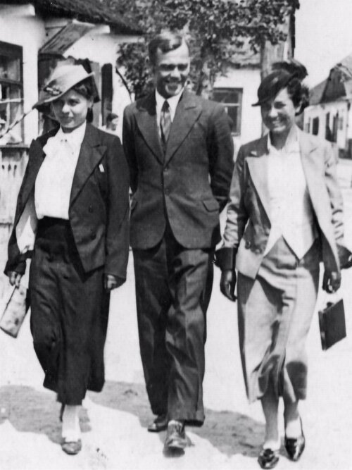 Na spacerze z kolegami nauczycielami w Ludwipolu