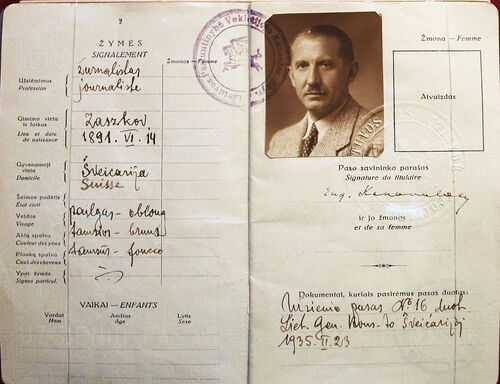 Litewski paszport Jewhena Konowalca, 1938 r. Fot. Wikimedia Commons (domena publiczna)