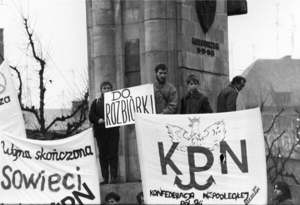 Konfederacja Polski Niepodległej wobec „historycznego kompromisu”