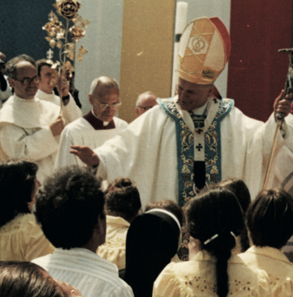 „Przypomnieliśmy, że istnieje Słowiańszczyzna”. Nieznane jasnogórskie przemówienie Jana Pawła II z czerwca 1979 r.