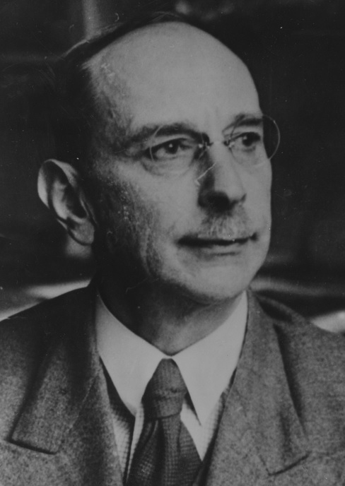Hans Posse, dyrektor Drezdeńskiej Galerii Obrazów. Fotografia portretowa z 1942 r. Fot. NAC