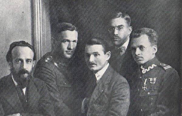 Człowiek z cienia. Tadeusz Szturm de Sztrem w walce o niepodległą Polskę 1914-1921