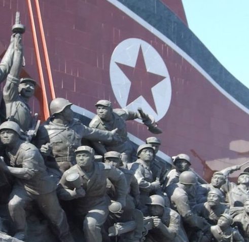 „O wielkości, mądrym przywództwie i wielkiej osobowości drogiego przywódcy”, czyli kilka uwag o systemie politycznym Koreańskiej Republiki Ludowo-Demokratycznej