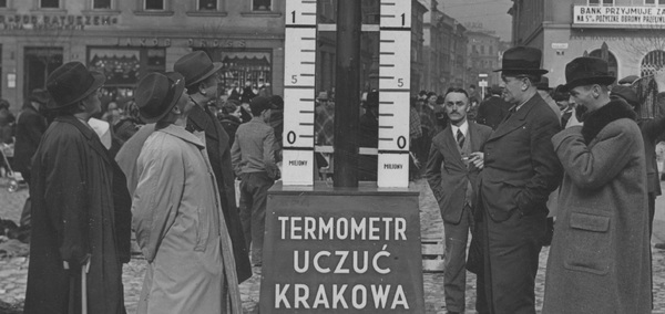 Cały naród z armią. Utworzenie Funduszu Obrony Narodowej