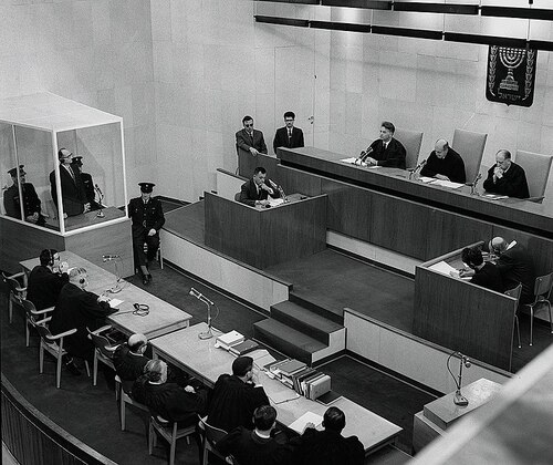 Adolf Eichmann został skazany na śmierć wyrokiem z dnia 15 grudnia 1961 r. (domena publiczna)