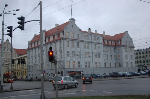 Pierwsza siedziba KW MO w Gdańsku, a potem KM MO i MUSW, ul. Nowe Ogrody 27, stan z 2014 r. Fot. i ze zbiorów Krzysztofa Filipa