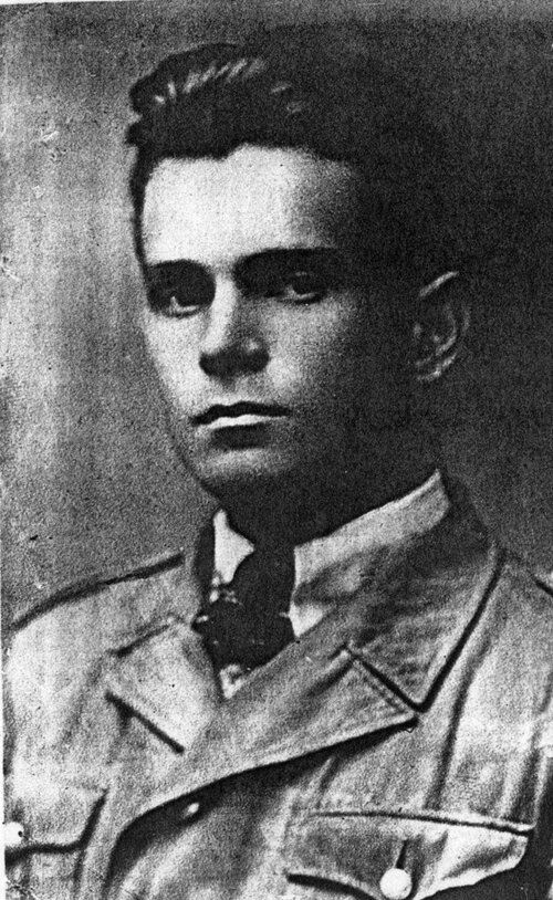 Kpr. Leopold Wiaderek „Korak” – zastrzelony przez funkcjonariuszy UB 23 grudnia 1945 r.