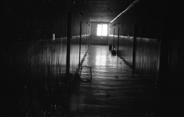 Pobicie internowanych w ośrodku odosobnienia w Wierzchowie Pomorskim