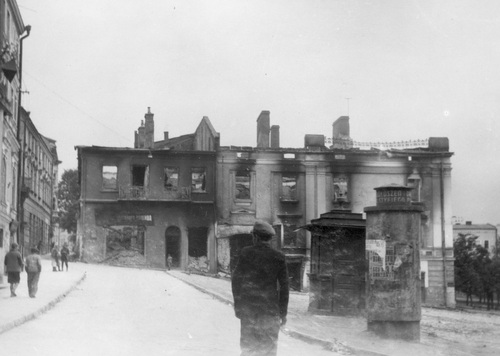 Zniszczone budynki w Przemyślu, 1939 r. Fot. NAC