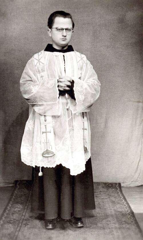 O. Hilary Mamorski po święceniach kapłańskich, 1955 r. Fot. Archiwum Parafii Najświętszego Serca Pana Jezusa w Gliwicach