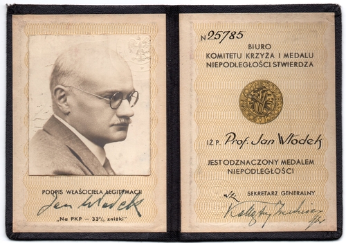 Legitymacja Medalu Niepodległości przyznanego prof. Janowi Z. Włodkowi w 1937 r.