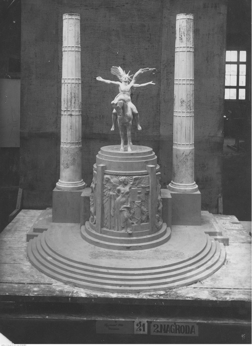 Projekt Pomnika Wolności w Poznaniu (autorstwa artysty rzeźbiarza Zygmunta Otto), ktory zdobył II nagrodę w konkursie rozstrzygniętym w 1927 r., fot. ze zb. NAC