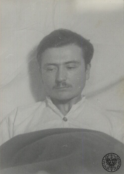 Alfons Olejnik podczas pobytu w Szpitalu Dzieciątka Jezus w Warszawie w listopadzie 1946 r. Fot. z zasobu IPN