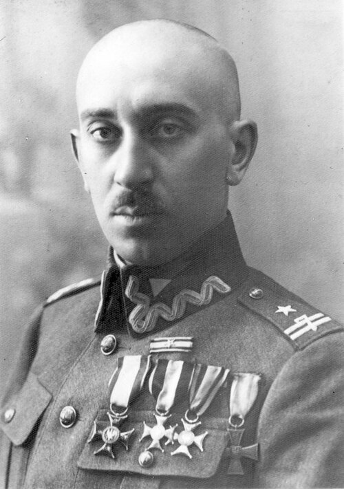 Zygmunt Piasecki w stopniu majora na fotografii z 1921 r.(fot. domena publiczna)