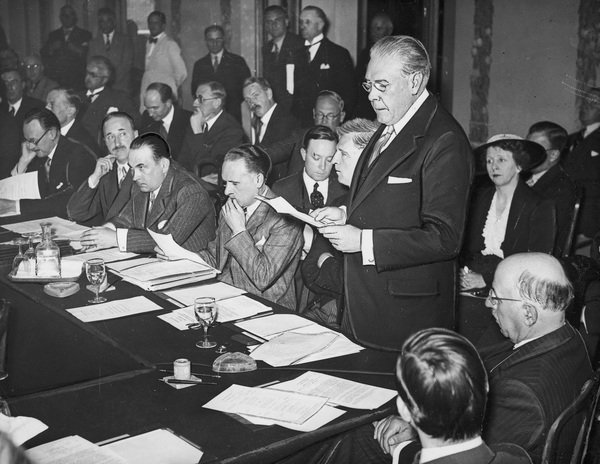 Konferencja w Évian w lipcu 1938 r.  Próba pomocy uchodźcom żydowskim z Niemiec i Austrii?