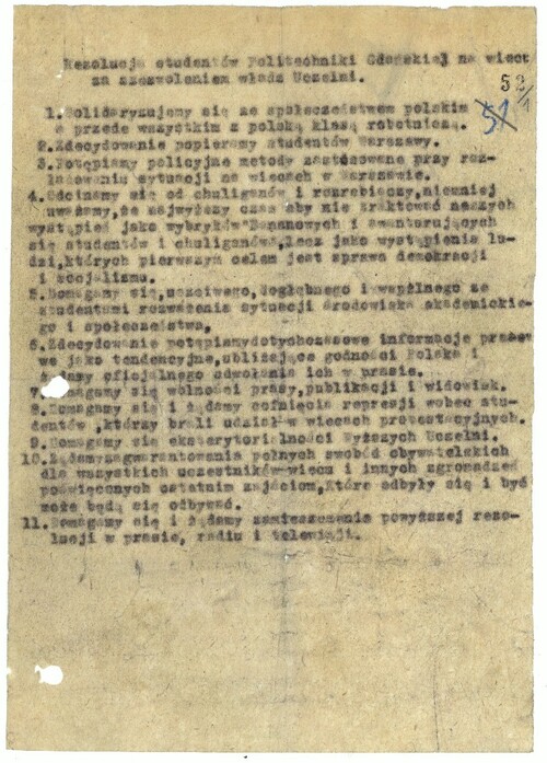 Rezolucja studentów Politechniki Gdańskiej podjęta podczas wiecu 12 III 1968 r., następnie przepisywana, powielana i kolportowana w całym Trójmieście (fot. IPN)