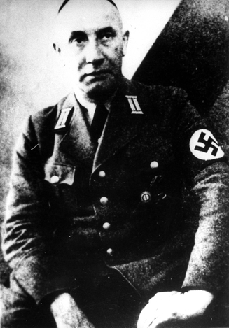 Friedrich Übelhör, 1941/1942; gdy Niemcy dokonywali Zbrodni Zgierskiej był, w ramach niemieckiej okupacji Polski, prezesem rejencji łódzkiej. Jeden z winnych Zbrodni Zgierskiej. Fot. Wikimedia Commons/domena publiczna