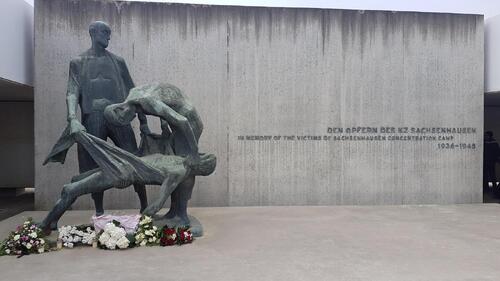 Pomnik pamięci ofiar obozu koncentracyjnego Sachsenhausen. Fot.: Marta Szczesiak-Ślusarek (IPN)